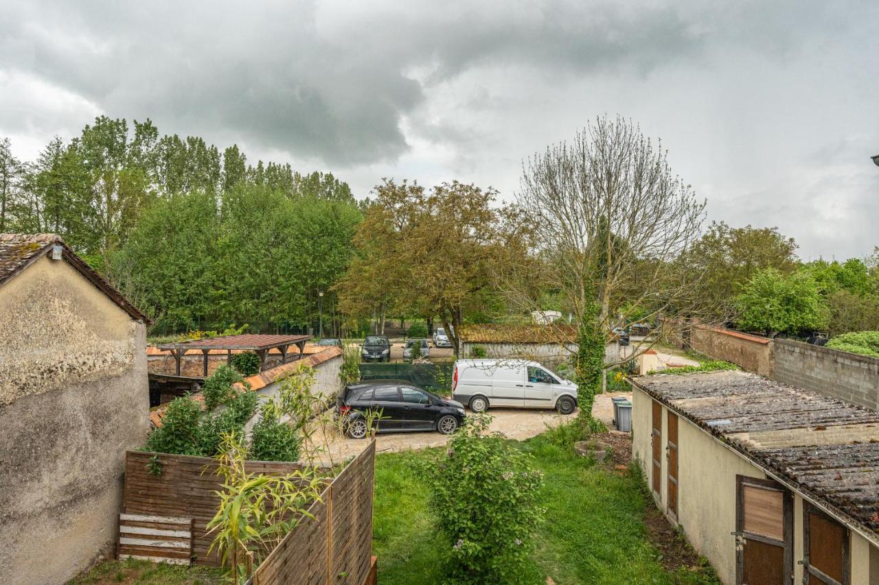 Welcome To Illiers-Combray Exterior photo